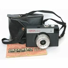 Пленочный фотоаппарат Смена 8М с сумкой и инструкцией.